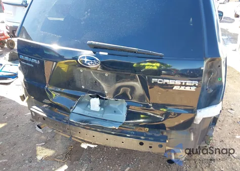 2010 Subaru Forester 2.5X Premium z USA, uszkodzony, nr VIN JF2SH6CC4AH901712